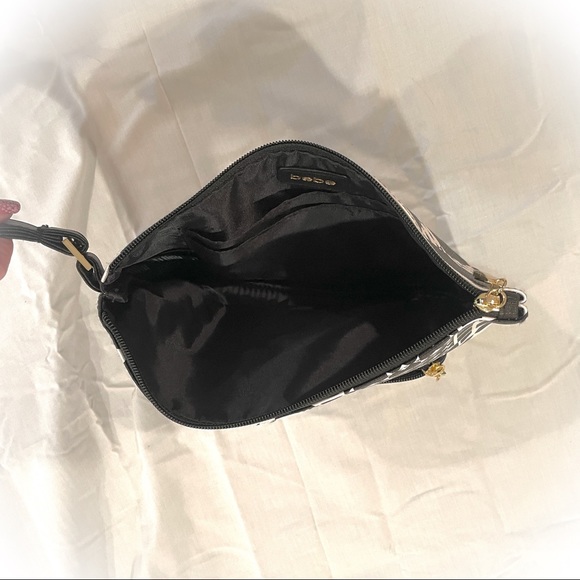 Bebe Black ‘n White Clutch/Wristlet - Picture 3 of 4